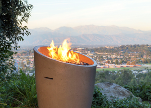 American Fyre Designs Eclipse Fire Urn + Free Cover - The Fire Pit Collection